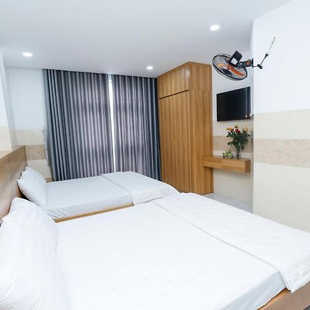 Luxury Hotel Хошимин Екстериор снимка